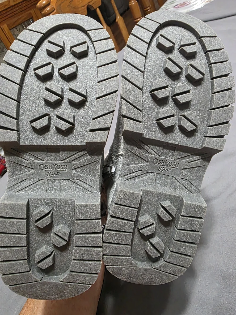 OshKosh B'gosh Silver Faux-Fur Trim Winter Boots
